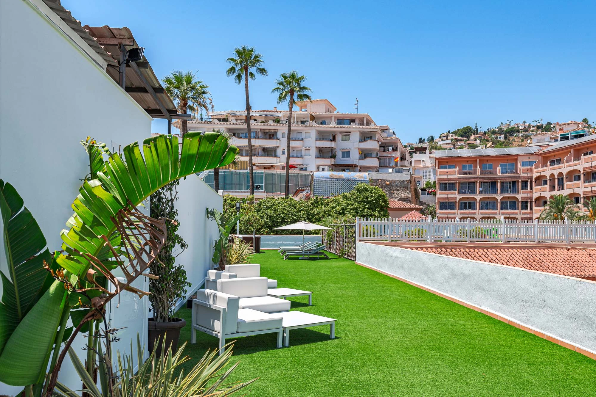 03 terraza zona chill tropical